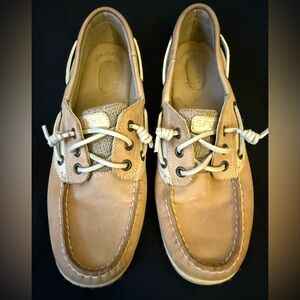 Sperry Woman’s STS97405 Light Brown Boat Deck Shoes OSS
